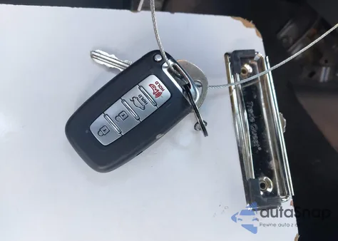 2014 Hyundai Genesis 3.8 Ultimate from USA, damaged, VIN KMHHU6KJ8EU113416